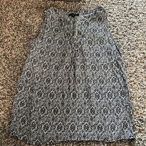 Business causal tank